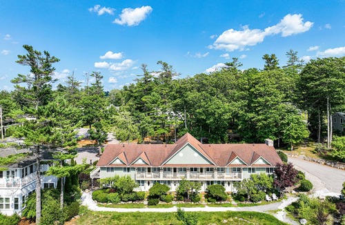 Edgecomb Apartment | Charming Studio with Stunning Bay Views, AC, and Internet