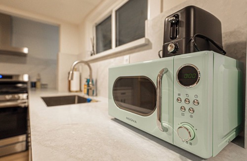 South San Gabriel Apartment | Charming studio with WiFi and AC in welcoming Rosemead