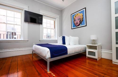 Beacon Hill Apartment | Charming & Stylish Studio on Beacon Hill #9