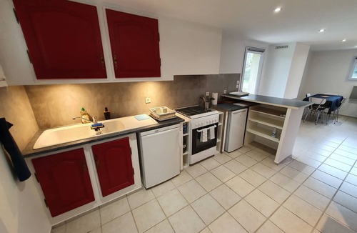 Dieulefit Apartment | Charming suite with swimming pool