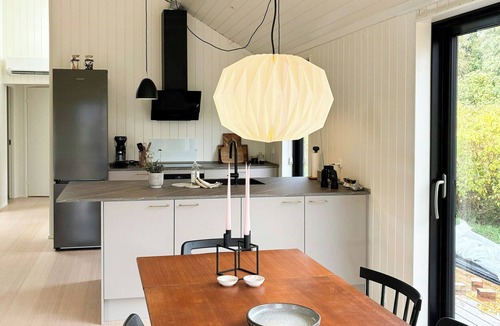 Frørup House | Charming summer house close to the water