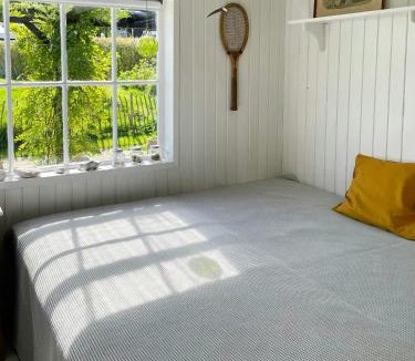 Mesinge House | Charming Summer House Near Dalbybugten