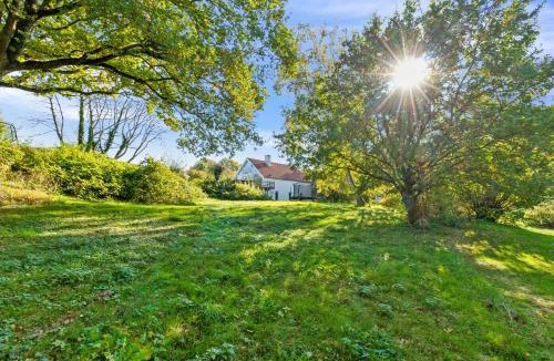 Vedelshave House | Charming Summer House With Beach Access