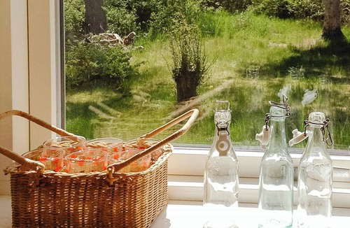 Holbaek House | Charming summerhouse by the water