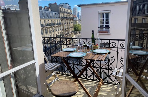Quartier de la Salpetriere Apartment | Charming sunny duplex loft, atypical, views of the Pantheon and Notre-Dame