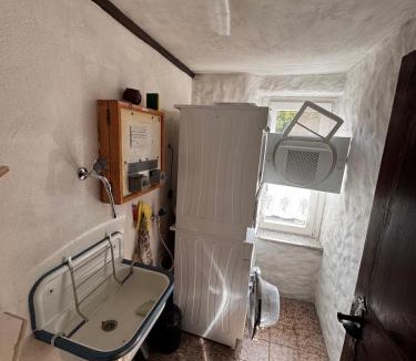 Horgen District Apartment | Charming Swiss Lake View studio apartment