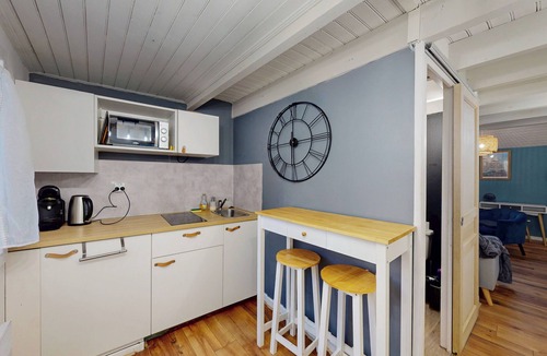 Monselet Apartment | Charming T1 Nantes center near tramway & train station