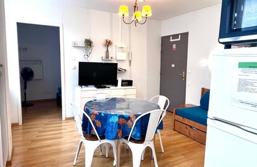 Bagneres-de-Luchon Apartment | Charming T2 Val Montalban - Close to cable cars and thermal baths