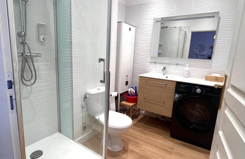 Bagneres-de-Luchon Apartment | Charming T2 Val Montalban - Close to cable cars and thermal baths