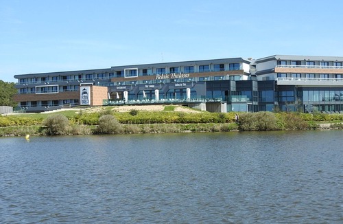 Chateau-d'Olonne Apartment | Charming T2 Mezzanine with Balcony, 700m from Beach, Well-Equipped, Calm Area