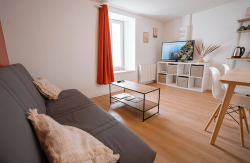 Saint-Astier Apartment | Charming T2 in the center of Saint-Astier