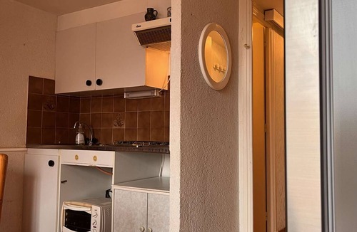 Port-la-Nouvelle Apartment | Charming T2 Mezzanine Apt, 300m from Beach, Terrace, Parking, Pet-Friendly