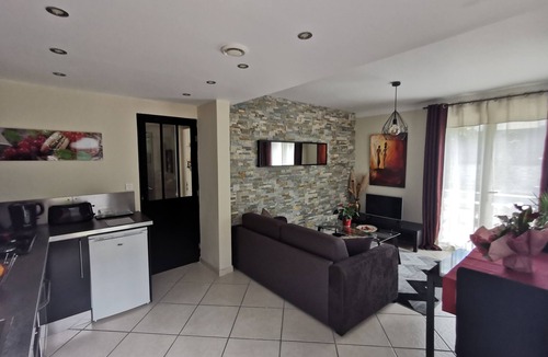 Les Cevennes Apartment | Charming T2 Montpellier near Arceaux with garden