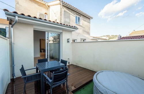 Floirac House | Charming T2 w/spa 🛁 & terrace Bordeaux