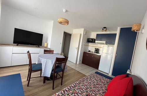 La Roche-Posay Apartment | Charming T2 with WIFI 200m from the Spa