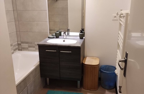 Leguevin Villa | Charming T3 villa in quiet location.