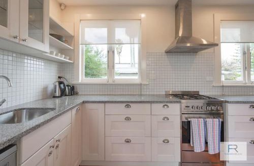 Takapuna House | Charming Takapuna Residence