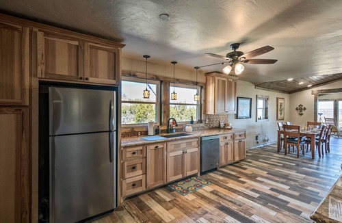 Canyon House | Charming Texas Home w/Stunning Canyon Views!