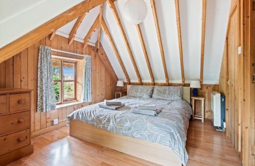 Martin House | Charming thatched cottage near New Forest