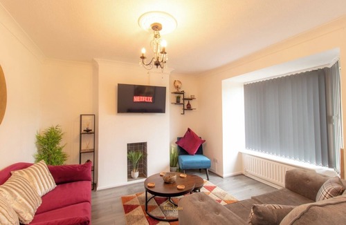 Castle Bromwich House | Charming Three Bedroom House in Birmingham