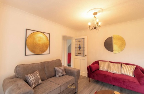 Castle Bromwich House | Charming Three Bedroom House in Birmingham