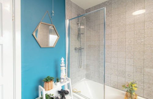 Castle Bromwich House | Charming Three Bedroom House in Birmingham