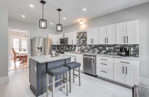 North Lake George House | Charming Ticonderoga Home - Walk to Downtown!