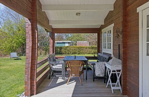 Stege House | Charming timber house with sauna near beach