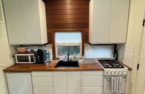 Olympia House | Charming Tiny House Retreat