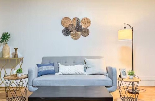 Outer Richmond House | Charming Top Floor Suite in Outer Richmond