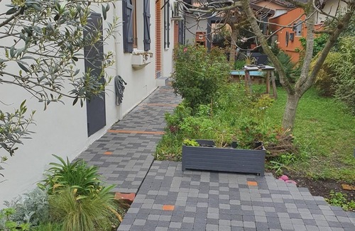 Minimes - Barriere de Paris House | Charming Toulousaine with swimming pool