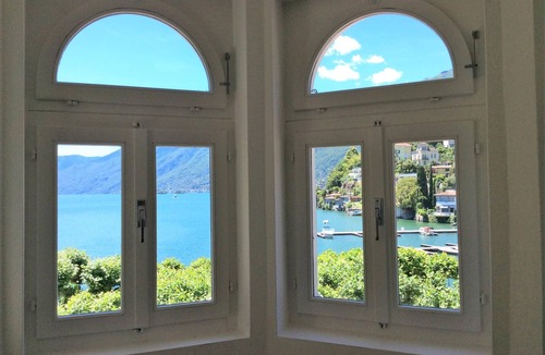Ascona Apartment | Charming tower-like duplex apartment directly on the lake promenade of Ascona