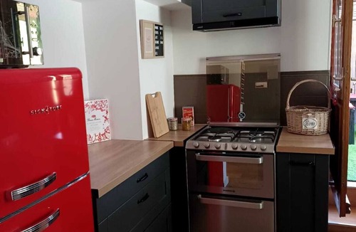 Lanvallay House | Charming town house