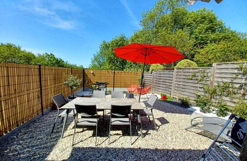 Lanvallay House | Charming town house