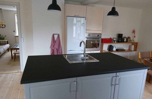 Svaneke Villa | Charming town house located in idyllic Årsdale