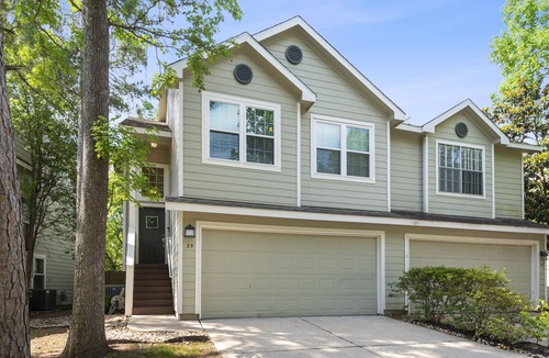 Alden Bridge House | Charming Townhome, 3 beds, 2.1 baths, 2 car garage