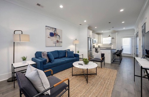 Charlotte Park Villa | Charming Townhomes! Two Side By Side Units!