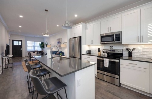 Charlotte Park Villa | Charming Townhomes! Two Side By Side Units!