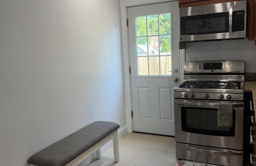 Watertown Apartment | Charming Townhouse 12 minutes to Boston