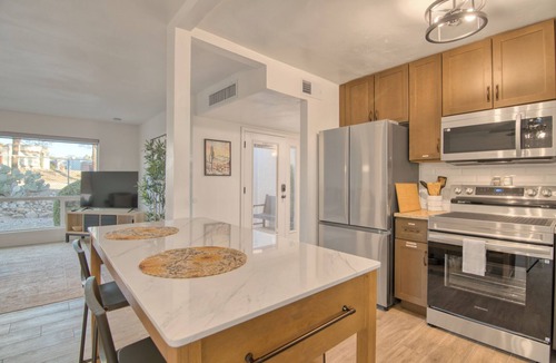 Broadway Northeast House | Charming Townhouse in Tucson.