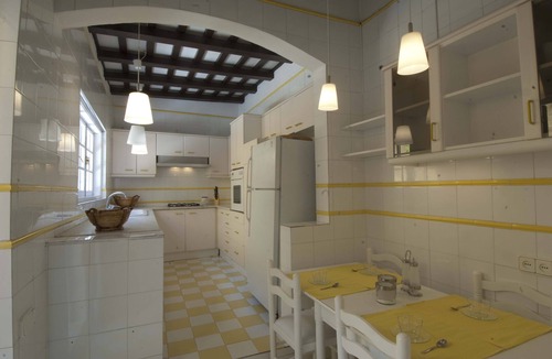 Masnou House | Charming traditional beach house, next to Barcelona!