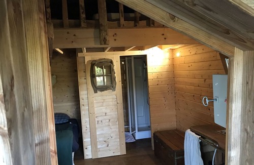 Boitron Cabin | Charming tree house in Normandy