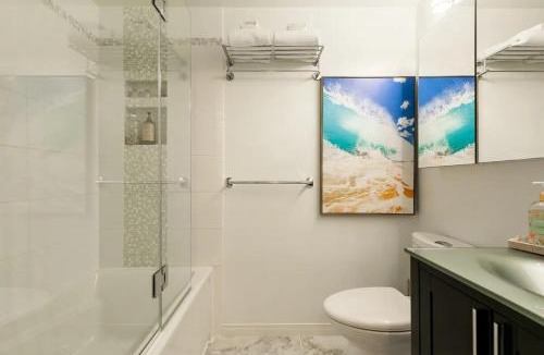 Mont-Tremblant Village Apartment | Charming Tremblant 1 Bedroom -Pool Hot Tub