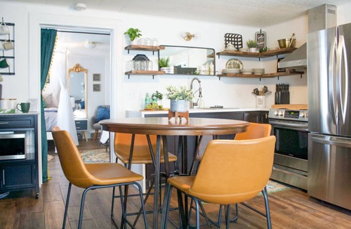 Butler Apartment | Charming Trendy Downtown