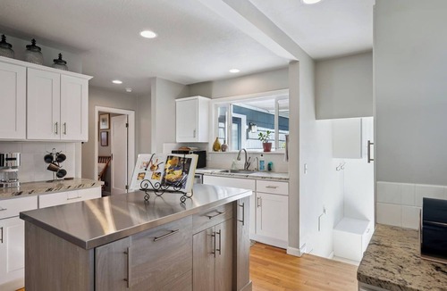 Depot Bench House | Charming Tudor On The Bench