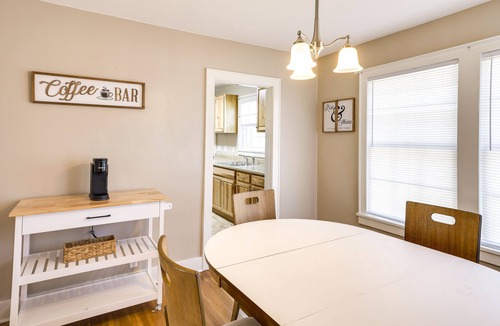 Tullahoma House | Charming Tullahoma Stay w/Great Walkable Location
