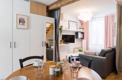 Voltaire - Saint Amour Apartment | Charming two-bedroom duplex Saxe Gambetta