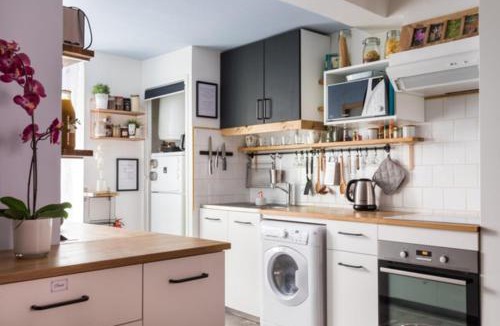 Saint Michel - Mairie Apartment | Charming two-bedroom duplex Saxe Gambetta