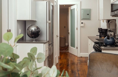 Kips Bay Apartment | Charming Two-Bedroom NYC Escape Backyard