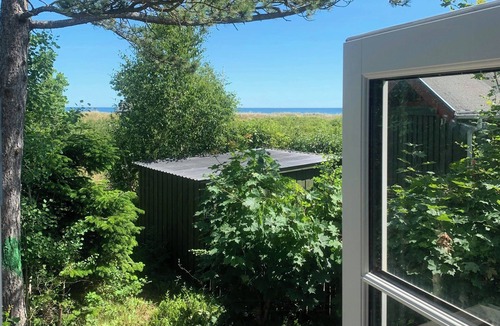 Grena Strand House | Charming two-story summer house near Grenå beach